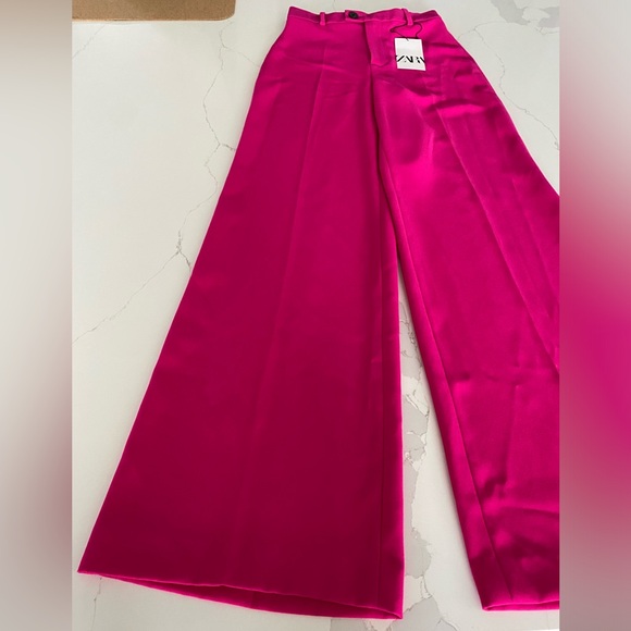 Bright pink Zara Pants! - Picture 5 of 9